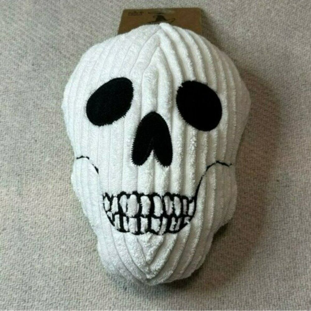 Skull Skeleton Dog Toy NWT Plush Spooky Scary Gift Halloween